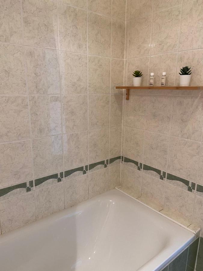 Gyoengy Apartman Sopron Exterior photo